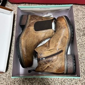 NIB Diba True Say so Bootie Tan Leather 8.5